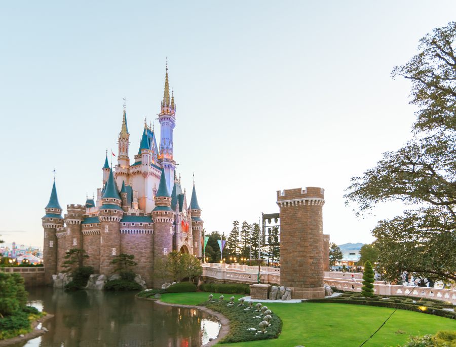 Tokyo Disneyland & DisneySea