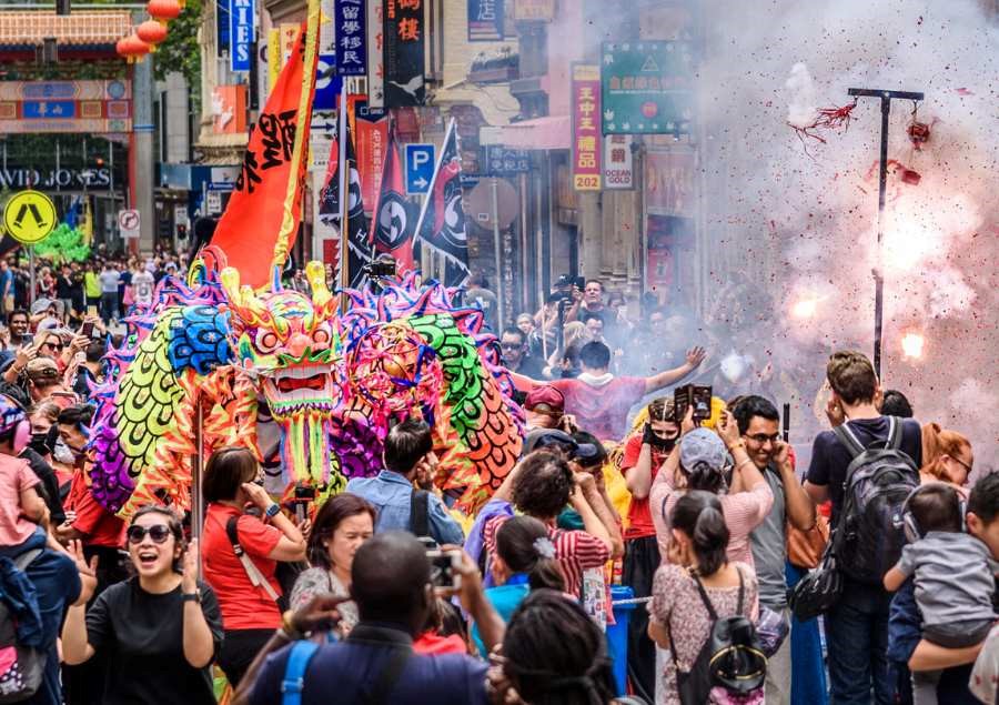 Hoạt động diễu hành đường phố vô cùng sôi động tại lễ hội Moomba